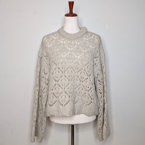 Zara Crew Neck Bell Sleeve Cropped Crocheted Knit Sweater Size Medium